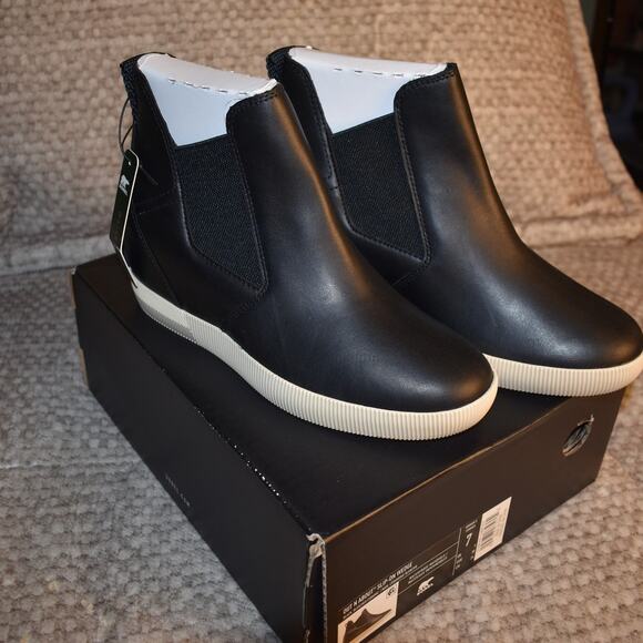 Sorel Black Out and About Waterproof Slip On Wedges Sneakers Size 7 New In Box - Picture 4 of 8